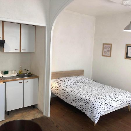 Cœur de ville Appartement meublé Angers Esterno foto
