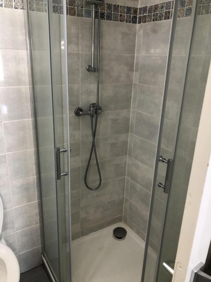 Cœur de ville Appartement meublé Angers Esterno foto